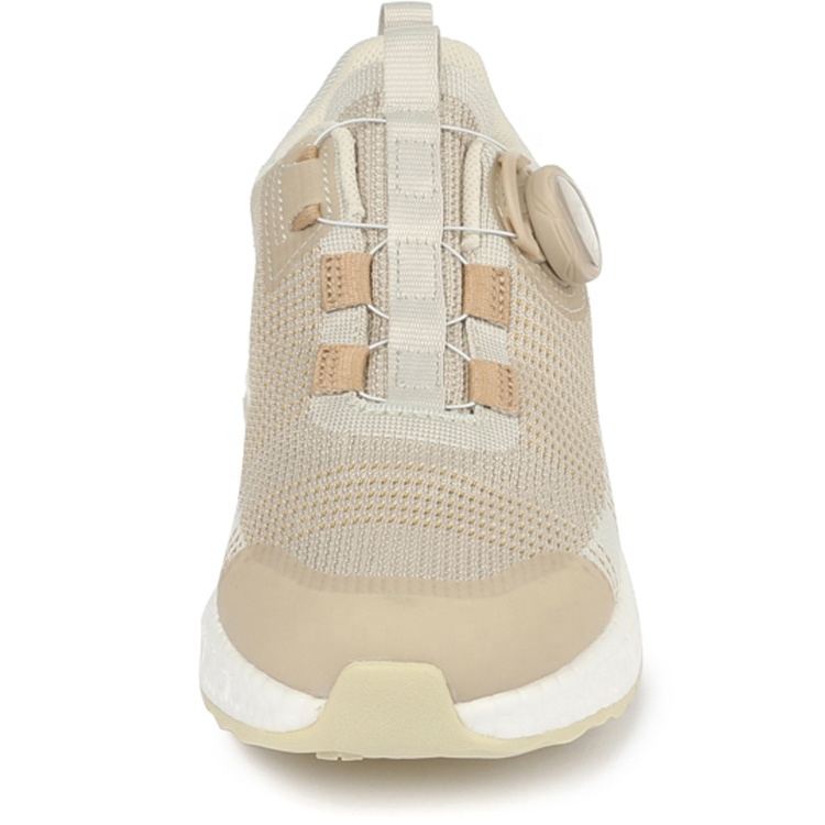 China n'èzí ika iku ume dị fechaa n'ụzọ na-eje ije ndị ikom sneakers n'èzí nkịtị akpụkpọ ụkwụ Hill