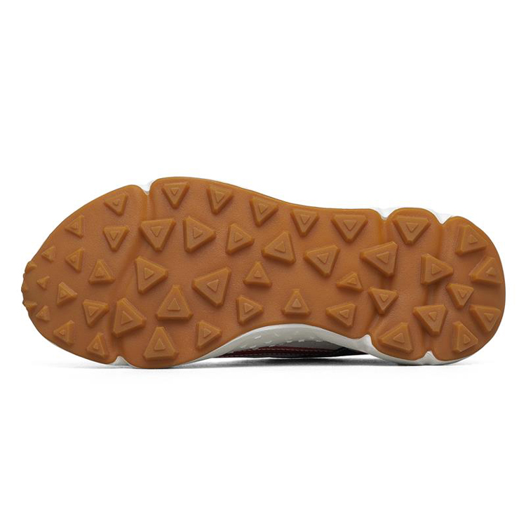 சீனாவில் உங்கள் லோகோ கலர் சைஸ் பெண்கள் ஆண்கள் பிராண்ட் சமீபத்திய வடிவமைப்பு நீடித்த விளையாட்டு காலணிகள்